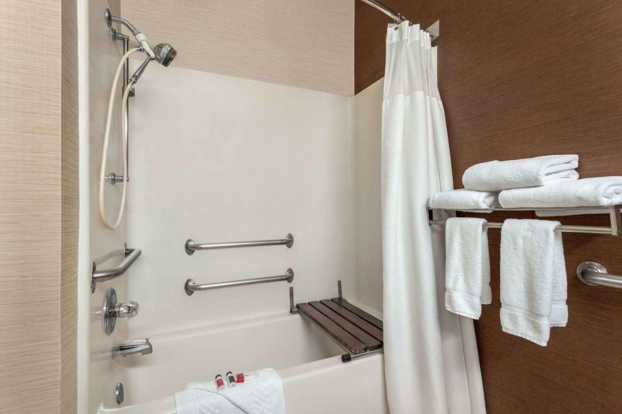 Baymont By Wyndham Tulsa Otel Dış mekan fotoğraf